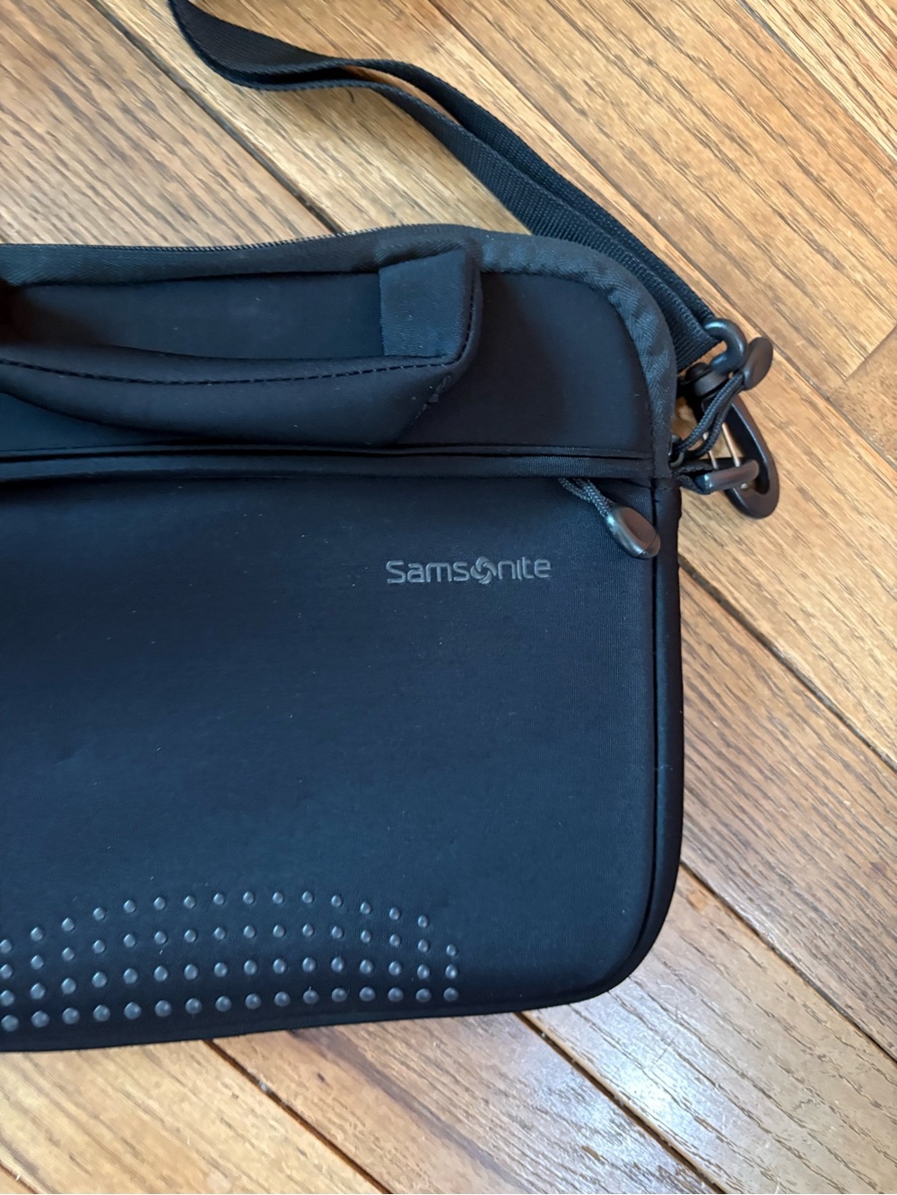Samsonite Aramon NXT Shuttle Black Case With Strap 10.1 Laptop Ipad - Picture 7 of 8